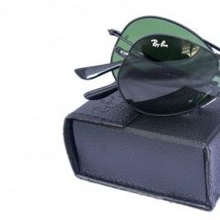 Kính mát rayban phi công gấp gọng đen