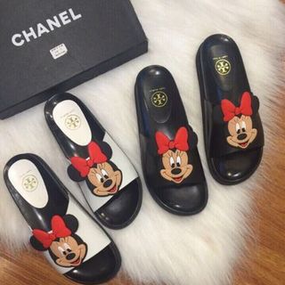 Dép mickey mouse