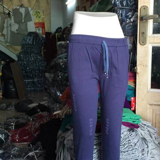 Quần jogger kaki nữ