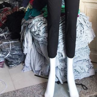 Quần jogger kaki nữ