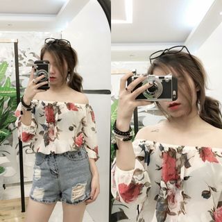 Áo bẹt vai hoa tay dài