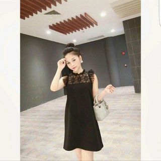 Đầm xuông phủ ren