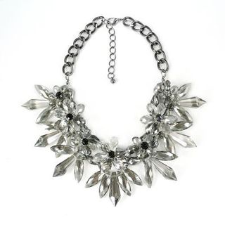 Dây chuyền zara nhựa trong