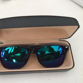 Mat kinh rayban