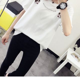 Thun nữ họa tiết con chó