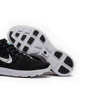 Nike flyknit chukka