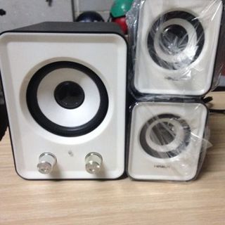 Loa vi tính 3 in 1