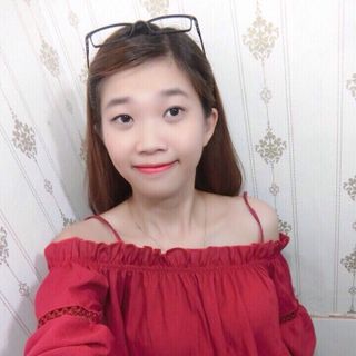 Áo bẹt vai phối ren