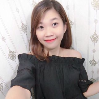 Áo bẹt vai phối ren