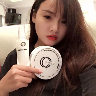 Kem body trắng da cc white