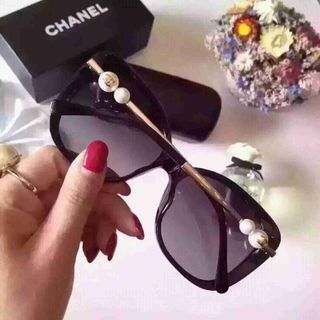 Kính chanel