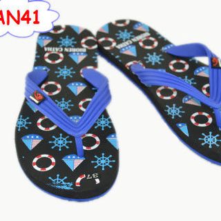 Giày dép pueva sản xuất tại xưởng giá cạnh tranh dữ dội
