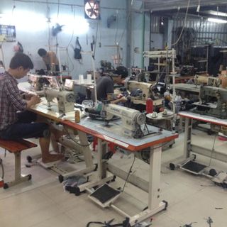 Quần jean nam nữ giá sỉ tại xưởng jeans thiên nam