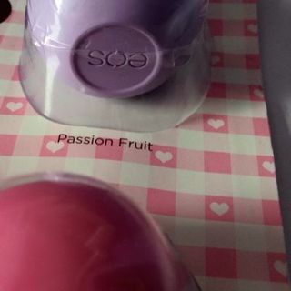 Son dưỡng môi eos