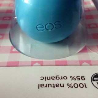 Son dưỡng môi eos