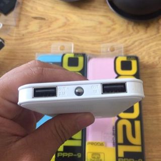 Sạc dự phòng remax prado 12000mah