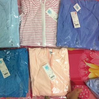 Áo chống nắng uniqlo hàng xách tay từ japan