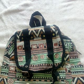 Ba lô thổ cẩm