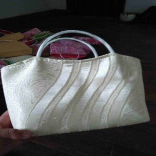 Túi mỹ phẩm thổ cẩm