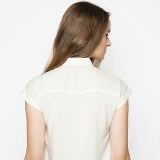 Áo sơ mi vạt bầu hoạ tiết con báo