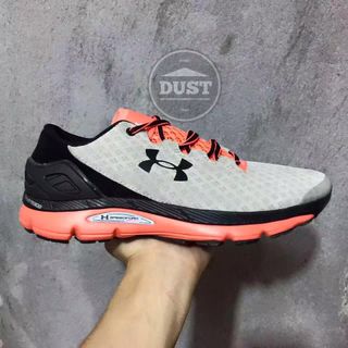 Giày thể thao under armour