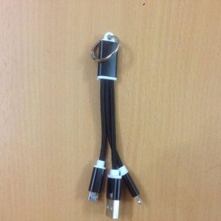 Cáp móc khóa 2 đầu chân iphone và chân micro