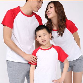 Áo thun trơn màu trắng
