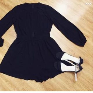 Jumpsuit giả đầm