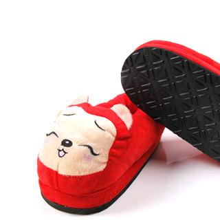 Dép đi trong nhà hình thú bao chân đế dầy 3cm giá sỉ 70000đ/đôi