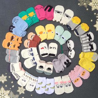 Tất vớ cho trẻ sơ sinh