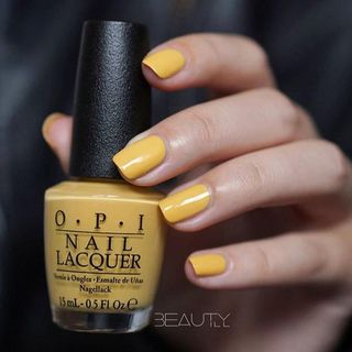 Nước sơn móng tay opi