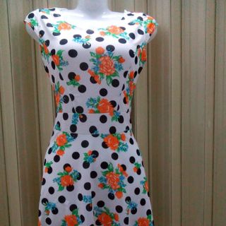 Đầm hoa chấm bi hl78