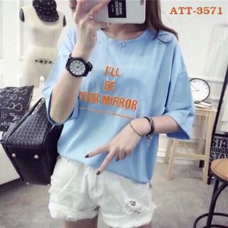 Áo thun nữ màu hồng in con mèo