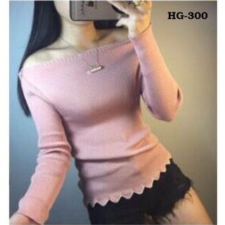 Áo len mũi ngói trễ vai màu hồng