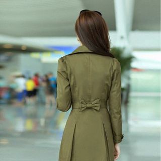 Áo khoác kaki phối ren sành điệu