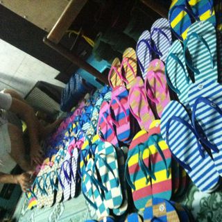 Dép kẹp giá sỉ