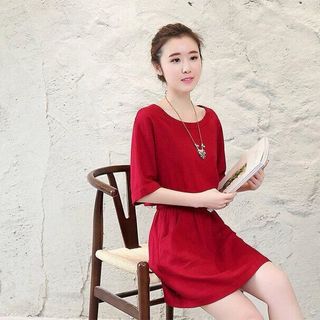 Đầm cổ nẹp tay lỡ