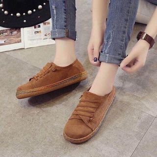 Giầy slip on