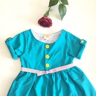 Đầm bé gái phối bi eo