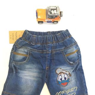 Jean bé trai thêu mickey