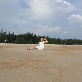 Đầm caro line