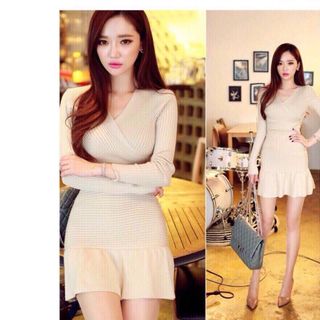Đầm len chéo ngực đuôi tôm hot