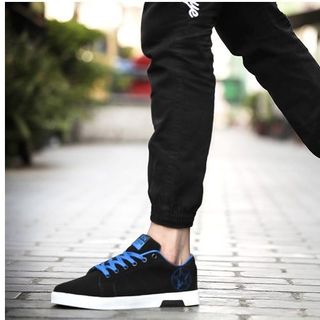 Giây thể thao nam