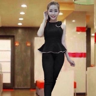 Đồ bộ thời trang chất liệu cát hàn