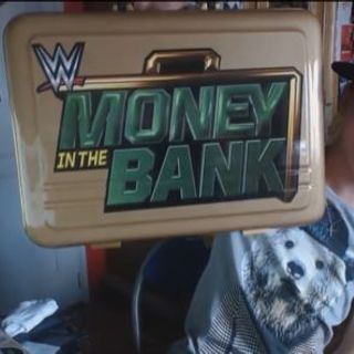 Money in the bank mới
