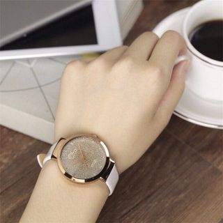 Đồng hồ dây da nữ nhiều màu