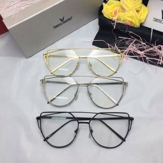 Hàng hot khách ơi kính phạm hương giả cận thay tròng cận 10 độ được luôn nhé