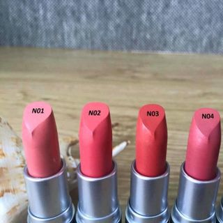 Som nude