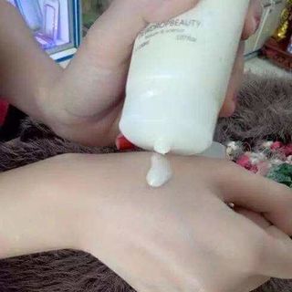 Sửa rửa mặt dewdrop beauty-rửa mặt tẩy tế bào chết