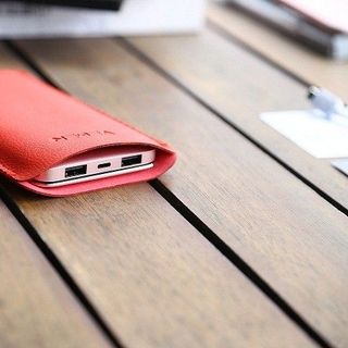 Pịn dự phòng veger v17 10000mah vỏ nhôm nguyên khối